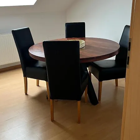 Schöne *